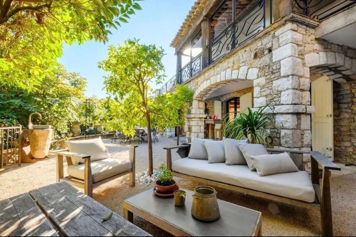 Beautiful 5Br Villa Jose Cas Català